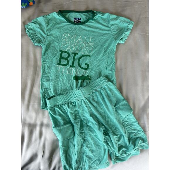Kickee Pants Green Caterpillar Shirt And Cargo Shorts size 3t - Picture 2 of 4